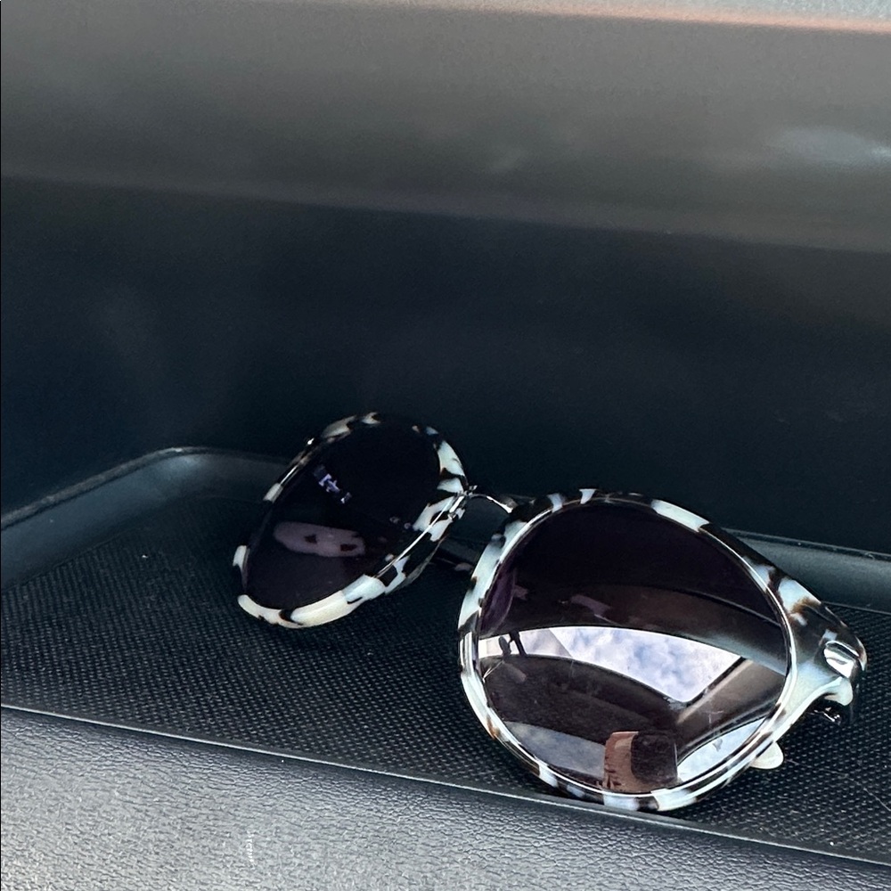 Guess Sunglasses